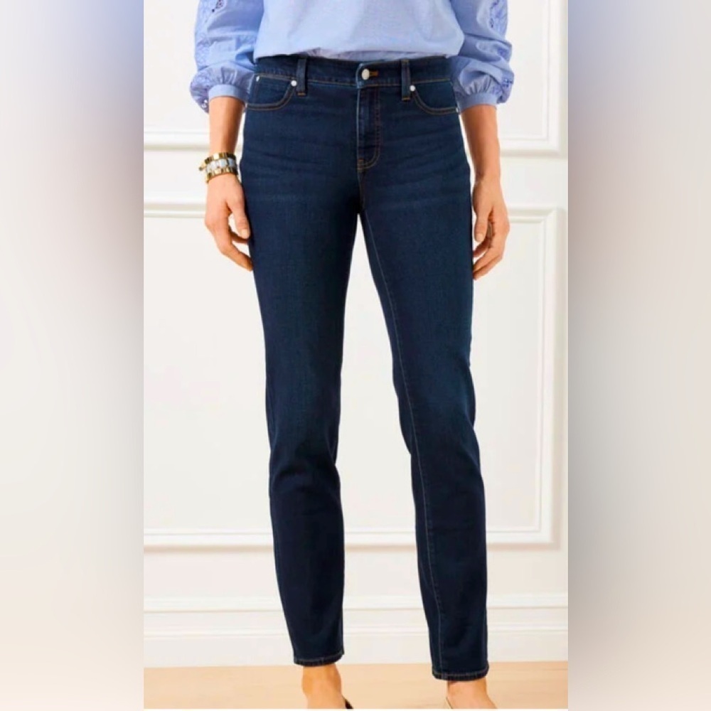 Talbots Women's Dark Blue Jeans, size 8P